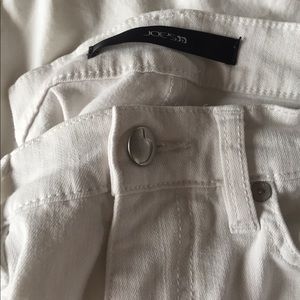 Joe’s Jeans cropped white jeans - size 27
